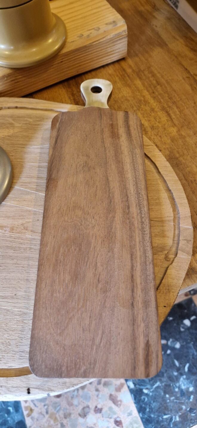 Planche de Découpe Artisanale en Bois et Corne Longue – Pièce Unique – Image 3