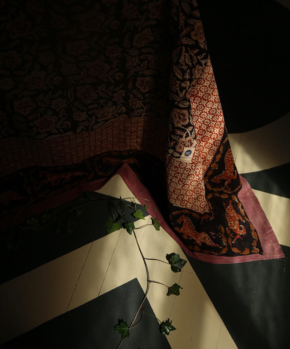 Nappe Simple Cheval Maggie dans un sac fourre-tout 140*220cm – Image 3