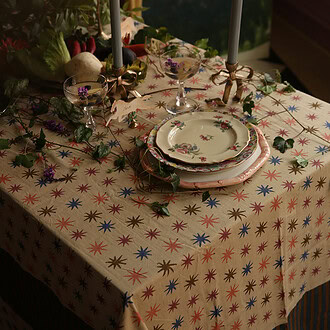 Jeté de table Noa Star 240*280cm dans un sac fourre-tout - Doing Goods